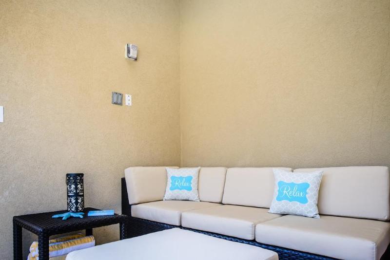Holiday Inn Express Hotel & Suites Austin Nw - Arboretum Area By Ihg Exterior photo