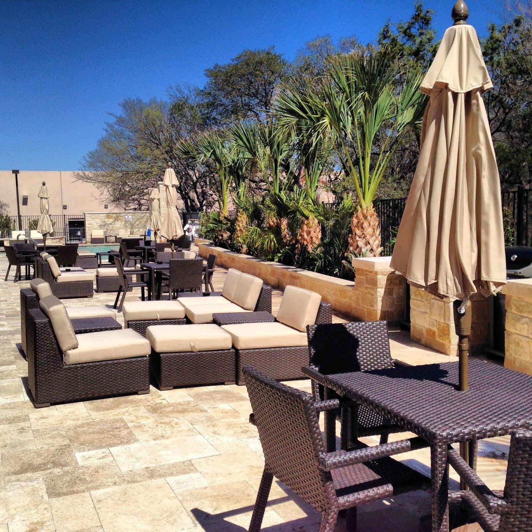 Holiday Inn Express Hotel & Suites Austin Nw - Arboretum Area By Ihg Exterior photo